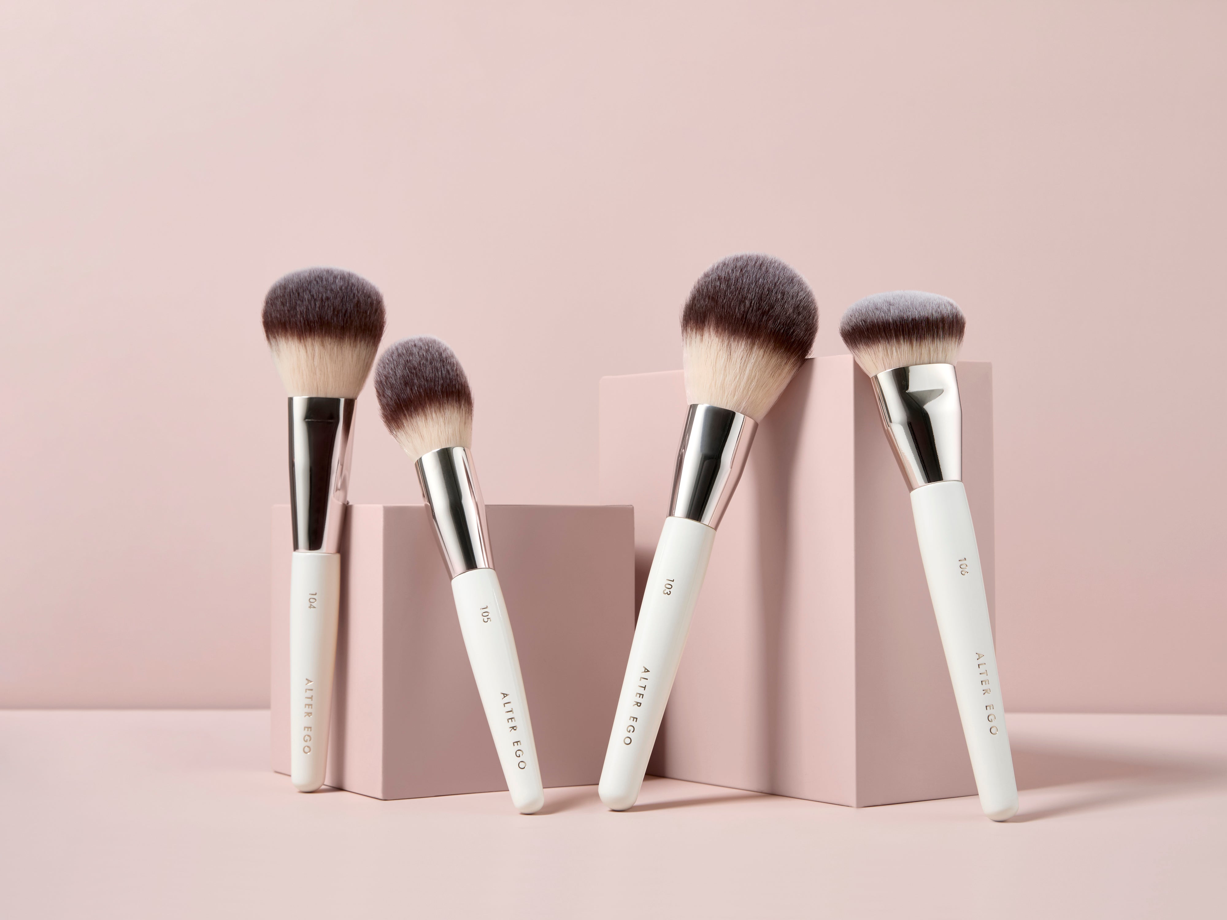 Signature Core Face Set