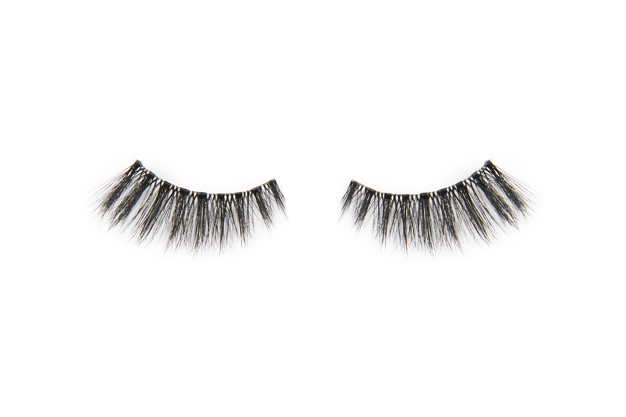 False Lash Amour